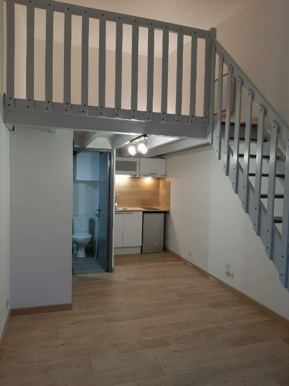 DOL DE BRETAGNE - T1 BIS EN DUPLEX - 21 m² DOL DE BRETAGNE - T1 BIS EN DUPLEX - 21 m²