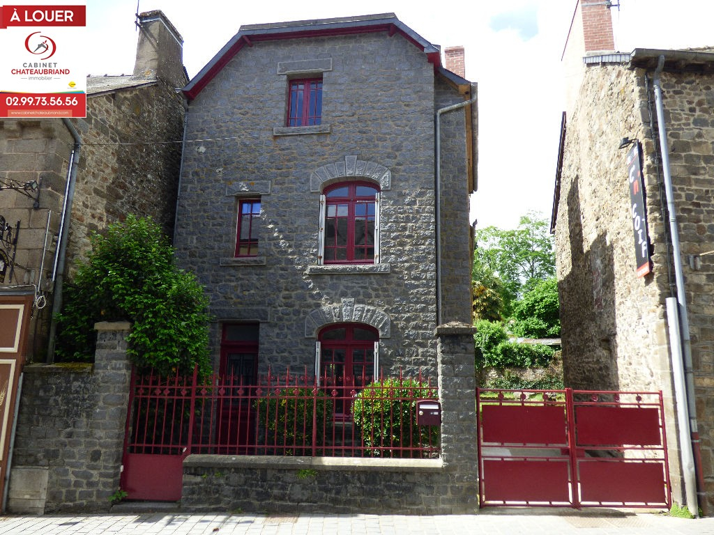 MAISON CENTRE VILLE COMBOURG MAISON CENTRE VILLE COMBOURG