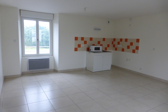 Appartement HEDE-BAZOUGES 3 pièce(s) 66 m2 Appartement HEDE-BAZOUGES 3 pièce(s) 66 m2