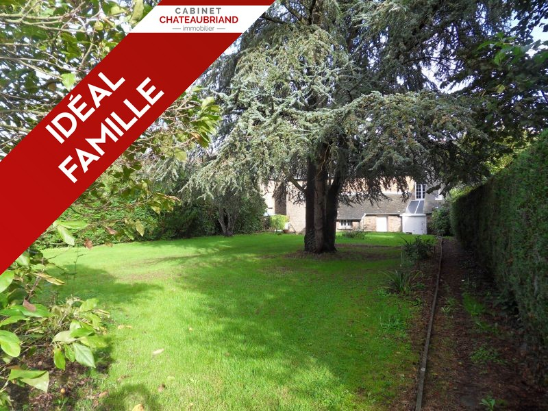 A vendre Maison de bourg avec Beau Terrain 30 Min Rennes 6 pièces 4 chambres 200 M² A vendre Maison de bourg avec Beau Terrain 30 Min Rennes 6 pièces 4 chambres 200 M²