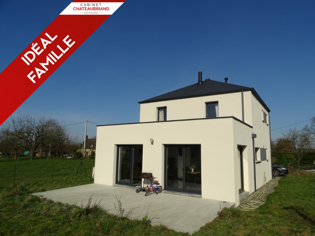 A vendre Maison Tremblay 122 m² 5 pièces 3 chambres. A vendre Maison Tremblay 122 m² 5 pièces 3 chambres.