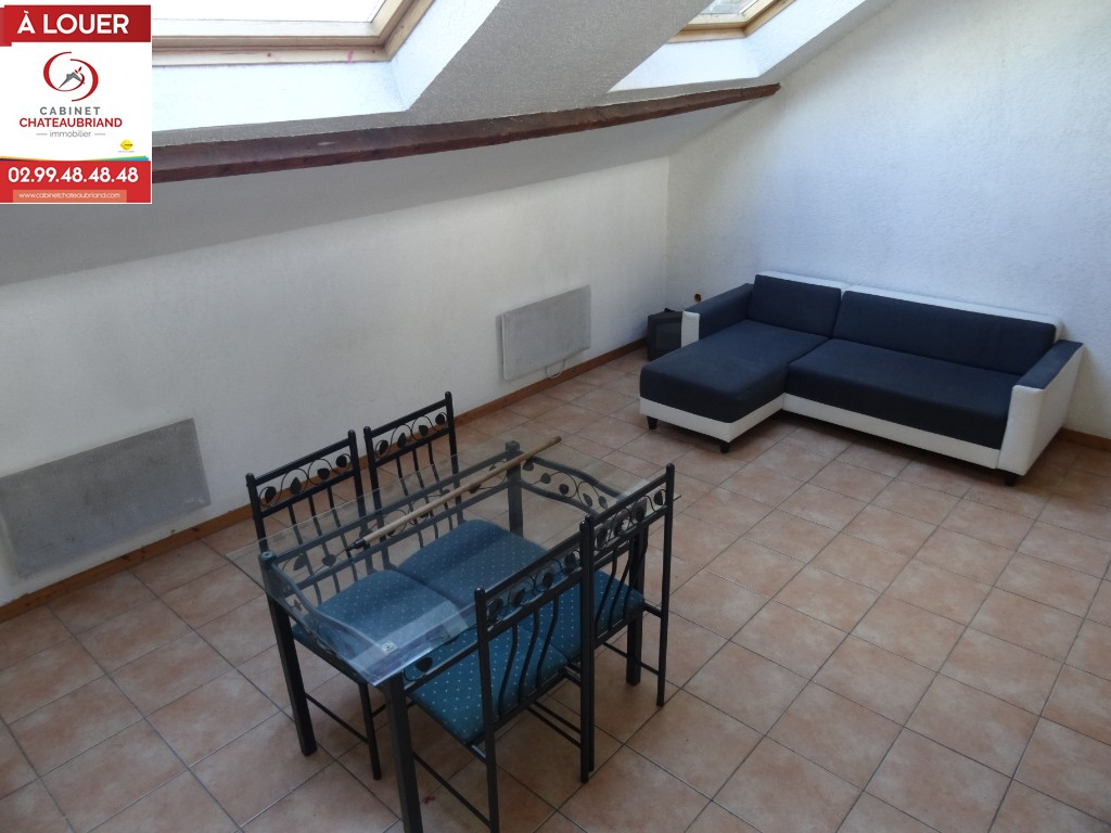 A LOUER DOL DE BRETAGNE - CENTRE - T1 Bis - EN COURS DE RENOVATION - 31 m² A LOUER DOL DE BRETAGNE - CENTRE - T1 Bis - EN COURS DE RENOVATION - 31 m²
