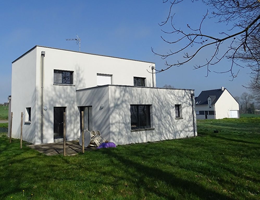 Maison Proche Sens De Bretagne 4 pièce(s) 120 m2 Maison Proche Sens De Bretagne 4 pièce(s) 120 m2