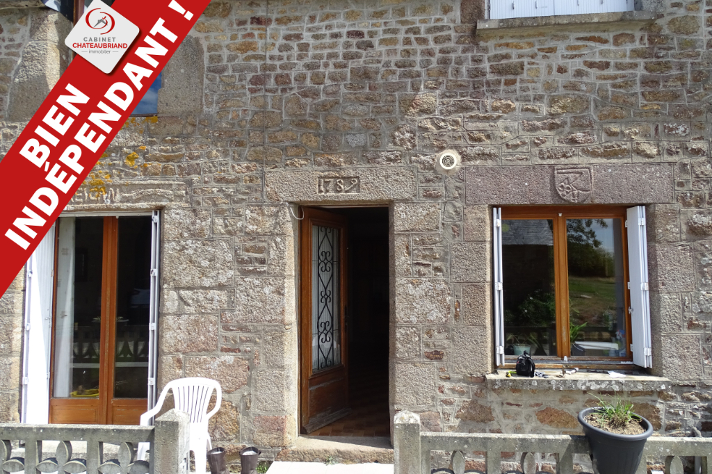 Longère Bazouges La Perouse 10 pièce(s) 210 m2 Longère Bazouges La Perouse 10 pièce(s) 210 m2