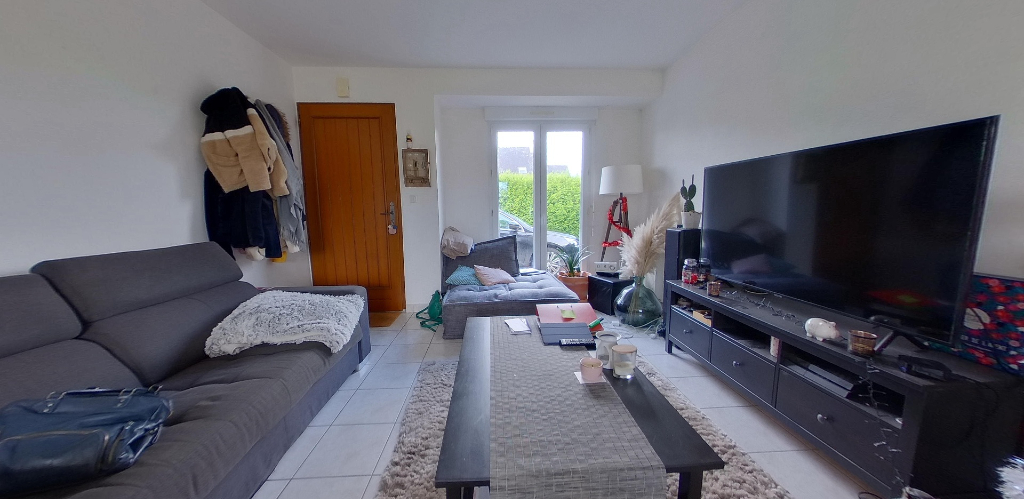 Maison Les Champs Geraux 5 pièce(s) 70m² Maison Les Champs Geraux 5 pièce(s) 70m²