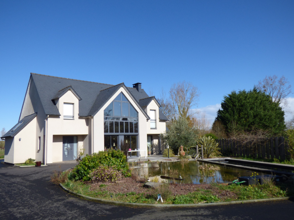 Maison à vendre Dol De Bretagne 8 pièce(s), 5 chambres, terrain Maison à vendre Dol De Bretagne 8 pièce(s), 5 chambres, terrain