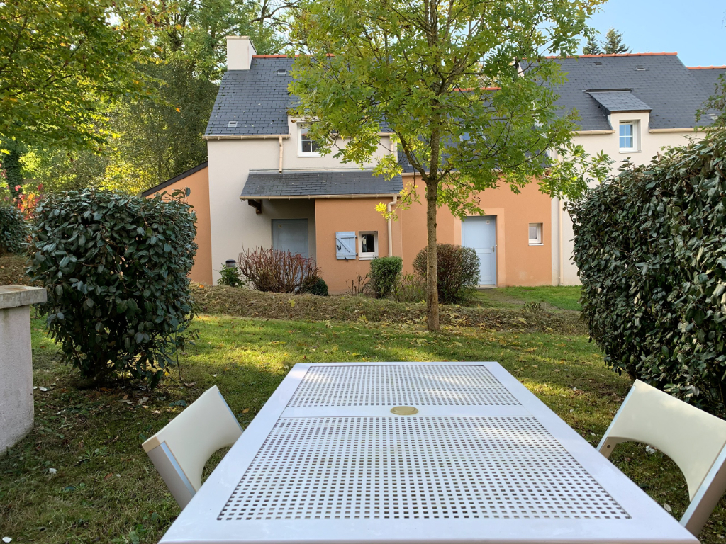 Maison à vendre Le Tronchet 2 pièces, terrasse Maison à vendre Le Tronchet 2 pièces, terrasse