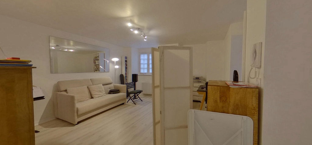 VENDU EN 3 SEMAINES !!!! Studio/appartement, 28 m2, Intra-Muros, 2 min à pieds des Remparts et de la plage ! VENDU EN 3 SEMAINES !!!! Studio/appartement, 28 m2, Intra-Muros, 2 min à pieds des Remparts et de la plage !