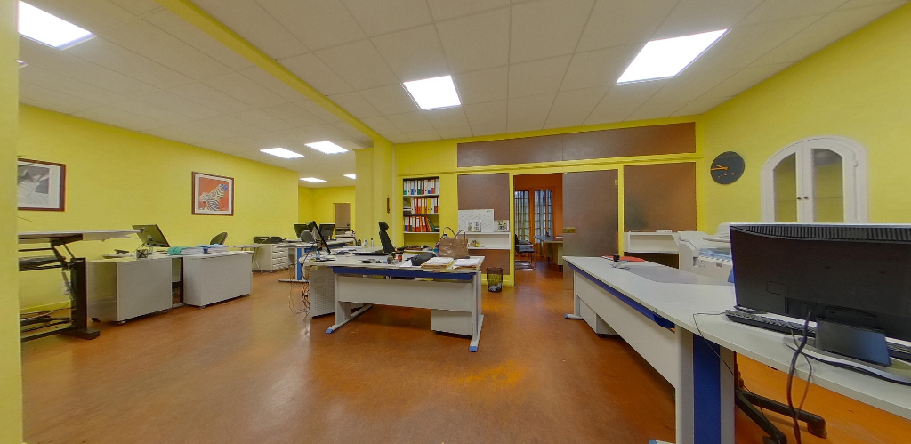 Local commercial Combourg 120 m2 Local commercial Combourg 120 m2