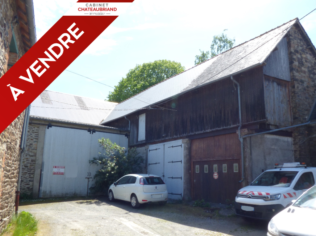 Parking / box à vendre DOL DE BRETAGNE 500 m2 Parking / box à vendre DOL DE BRETAGNE 500 m2
