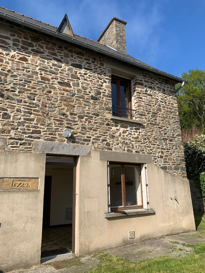 Appartement Saint Broladre 2 pi�ce(s) 30 m2