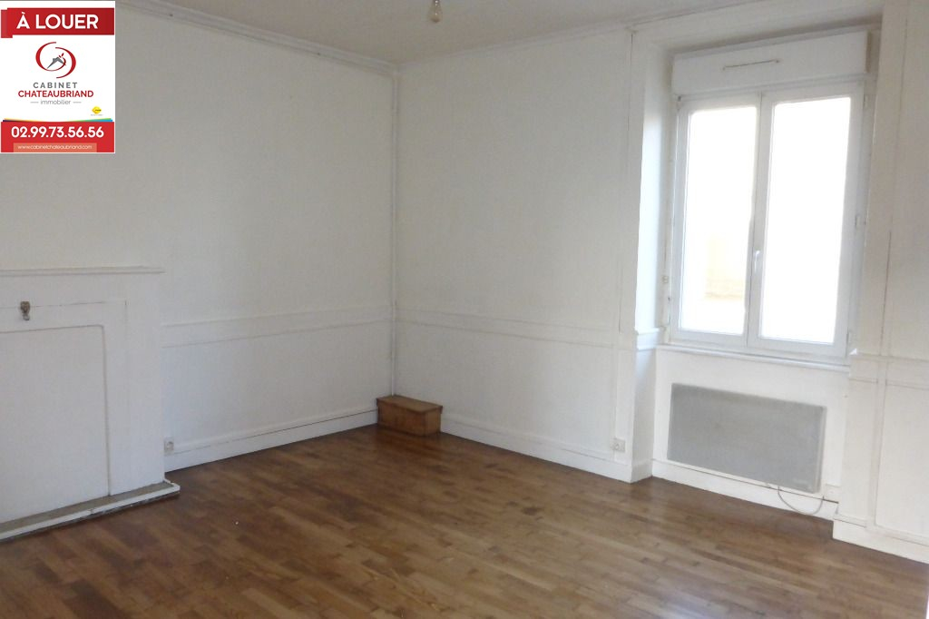 Maison Combourg 3 pièce(s) 72 m2 Maison Combourg 3 pièce(s) 72 m2