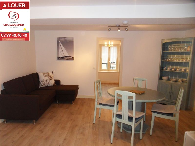 A LOUER - DOL DE BRETAGNE - T2 MEUBLE - 38 m² A LOUER - DOL DE BRETAGNE - T2 MEUBLE - 38 m²