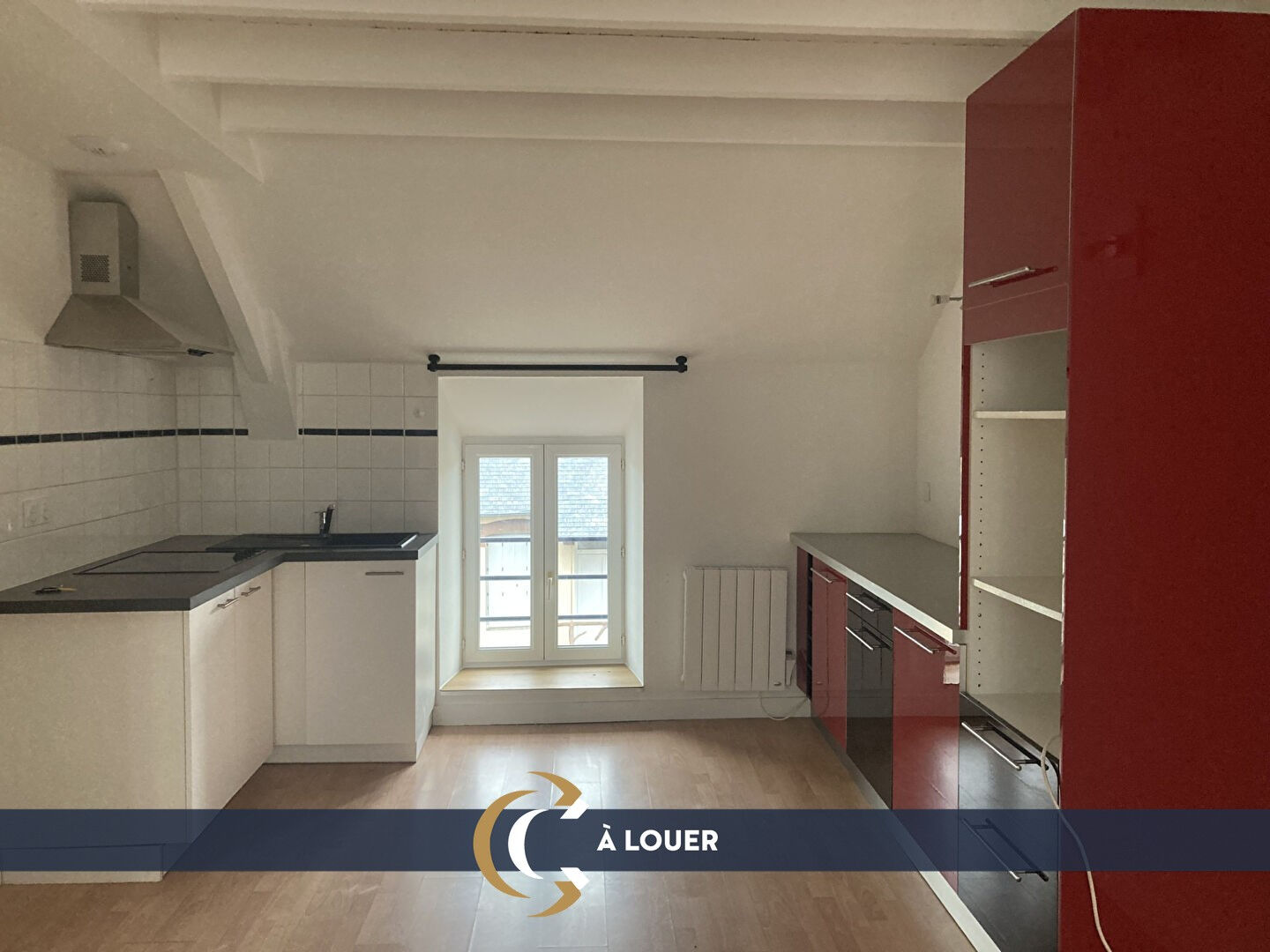 A LOUER - DOL DE BRETAGNE - T1 Bis - 33 m² - PROCHE GARE A LOUER - DOL DE BRETAGNE - T1 Bis - 33 m² - PROCHE GARE