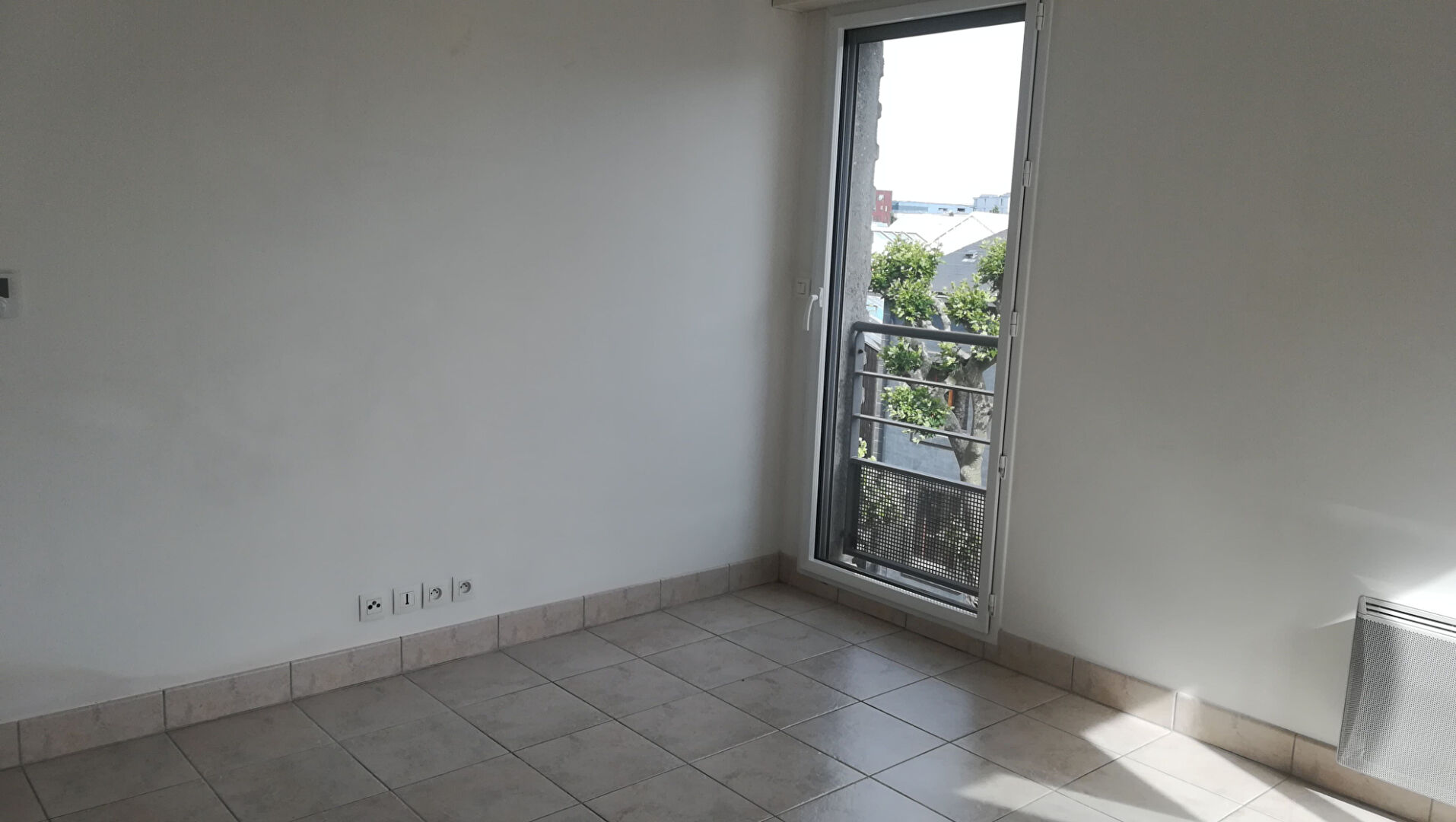 A louer Nantes-République 44, appartement T2, 1 chambe A louer Nantes-République 44, appartement T2, 1 chambe
