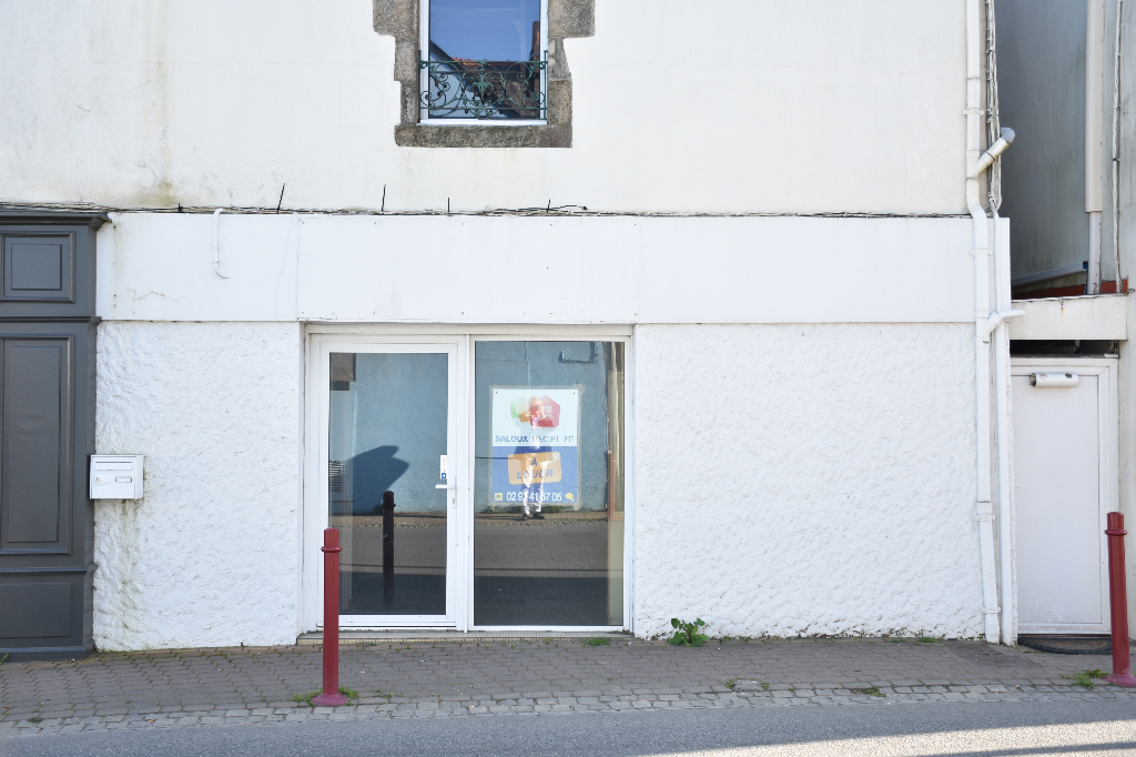Local commercial, emplacement de 1er ordre à MUZILLAC Local commercial, emplacement de 1er ordre à MUZILLAC