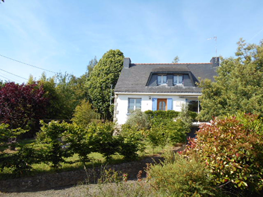 MUZILLAC : Maison régionale T6 MUZILLAC : Maison régionale T6