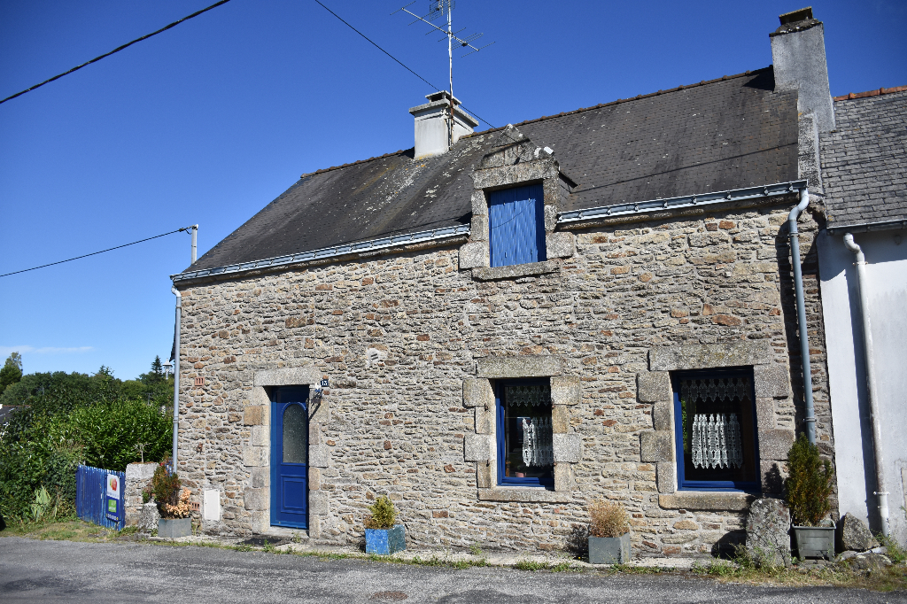 VENTE - MUZILLAC CENTRE BOURG - MAISON EN PIERRE T4 VENTE - MUZILLAC CENTRE BOURG - MAISON EN PIERRE T4