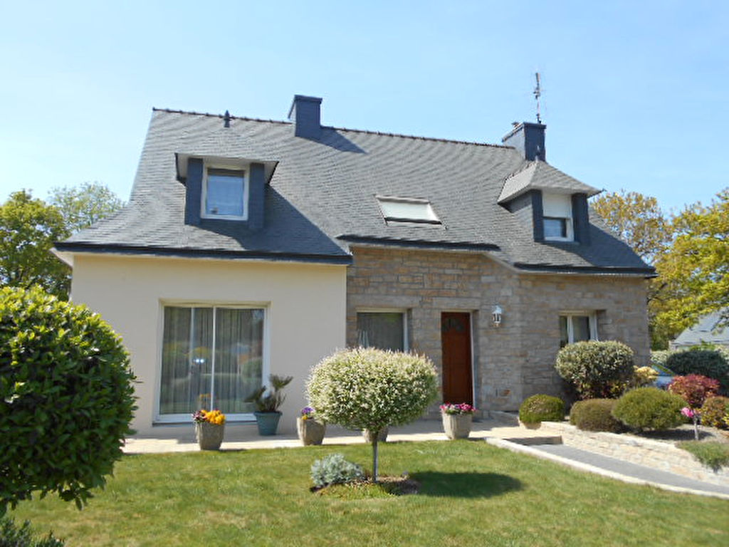 MUZILLAC - 800 m DES COMMERCES - MAISON CONTEMPORAINE MUZILLAC - 800 m DES COMMERCES - MAISON CONTEMPORAINE