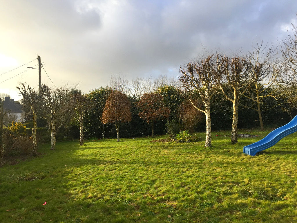 VENTE - PEAULE - Terrain 653 m² VENTE - PEAULE - Terrain 653 m²