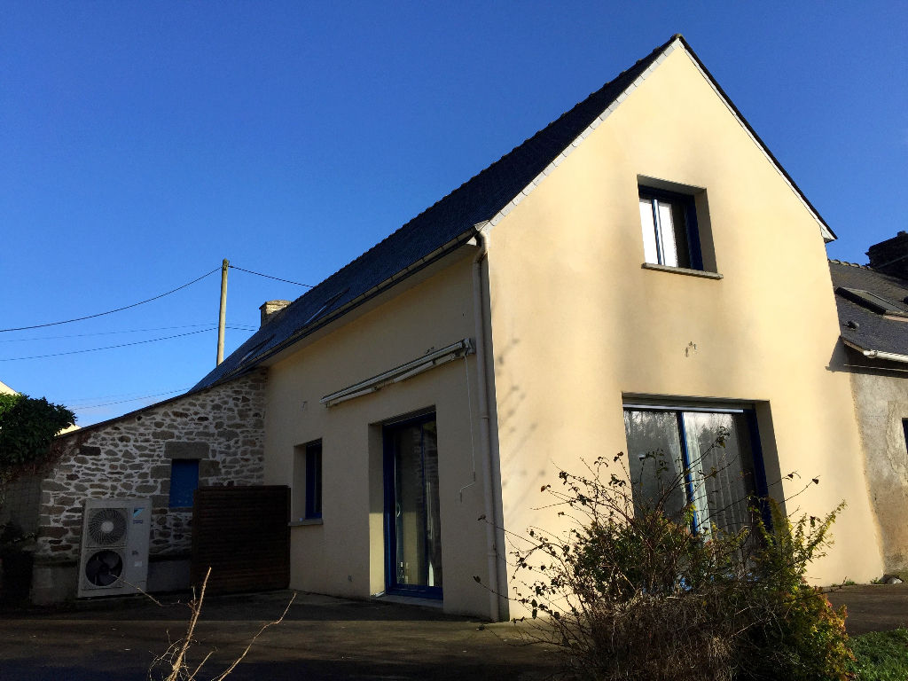 LIMERZEL - MAISON T5 AVEC ETANG - AU CALME LIMERZEL - MAISON T5 AVEC ETANG - AU CALME