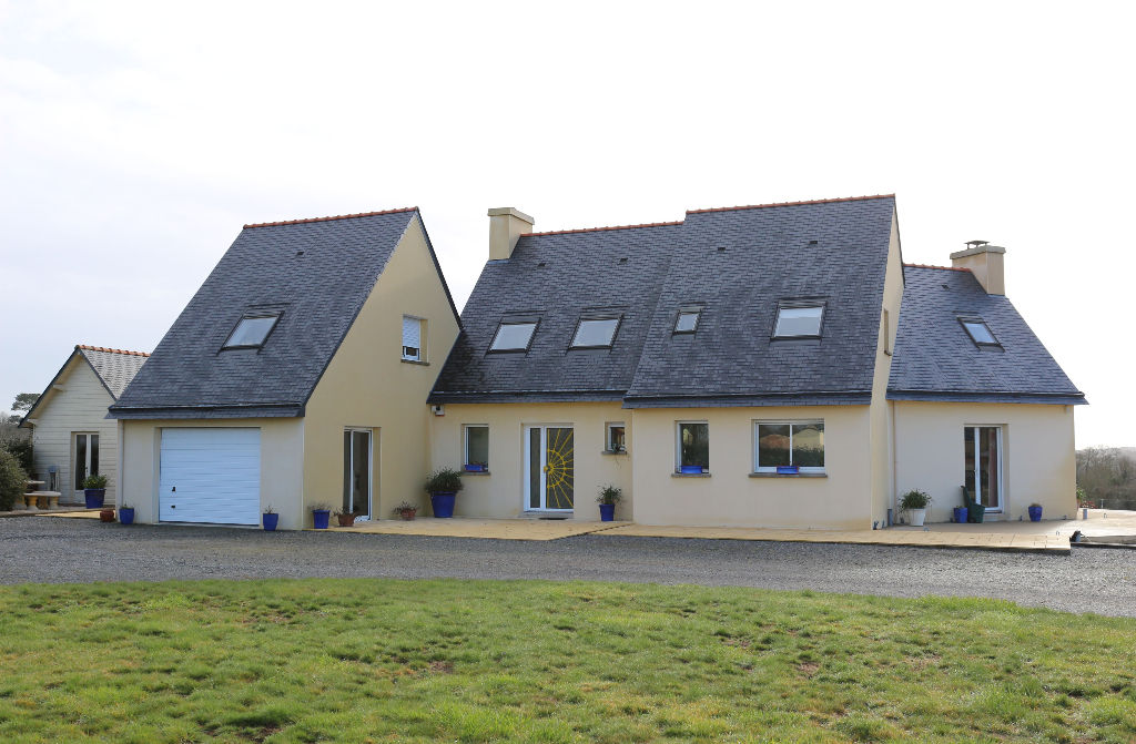 MAISON CONTEMPORAINE - BELLES PRESTATIONS MAISON CONTEMPORAINE - BELLES PRESTATIONS