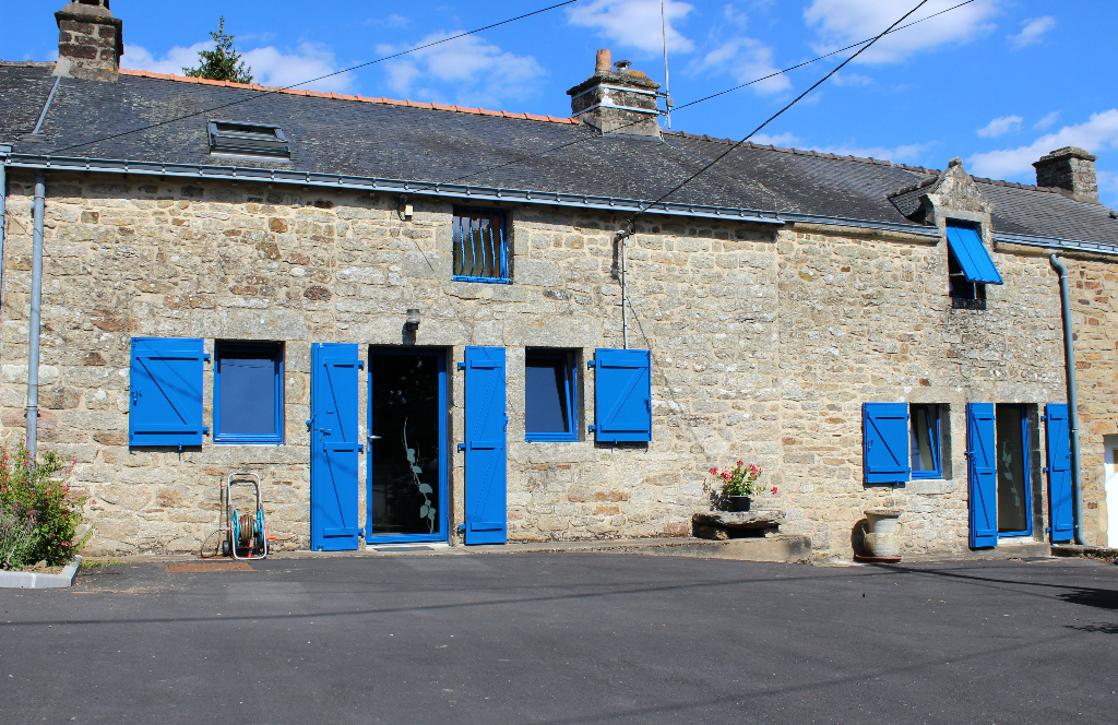 A VENDRE - Maison de Pays à 2 Km des bords de La Vilaine A VENDRE - Maison de Pays à 2 Km des bords de La Vilaine