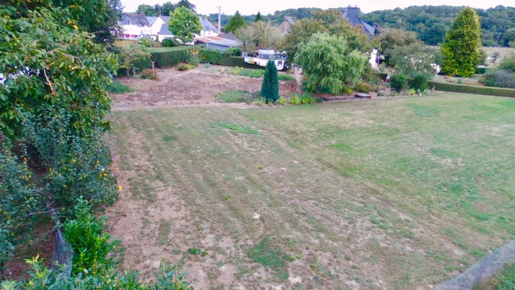 A VENDRE - PEAULE - TERRAIN CONSTRUCTIBLE A VENDRE - PEAULE - TERRAIN CONSTRUCTIBLE