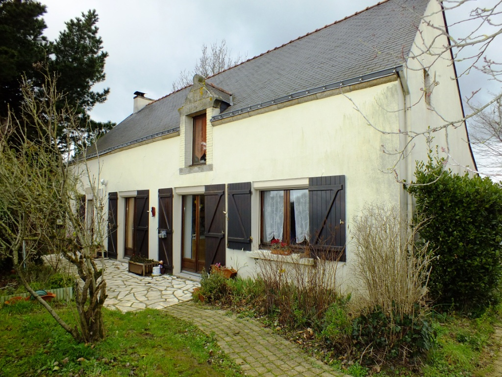 CENTRE BOURG - Charme, confort et espace CENTRE BOURG - Charme, confort et espace