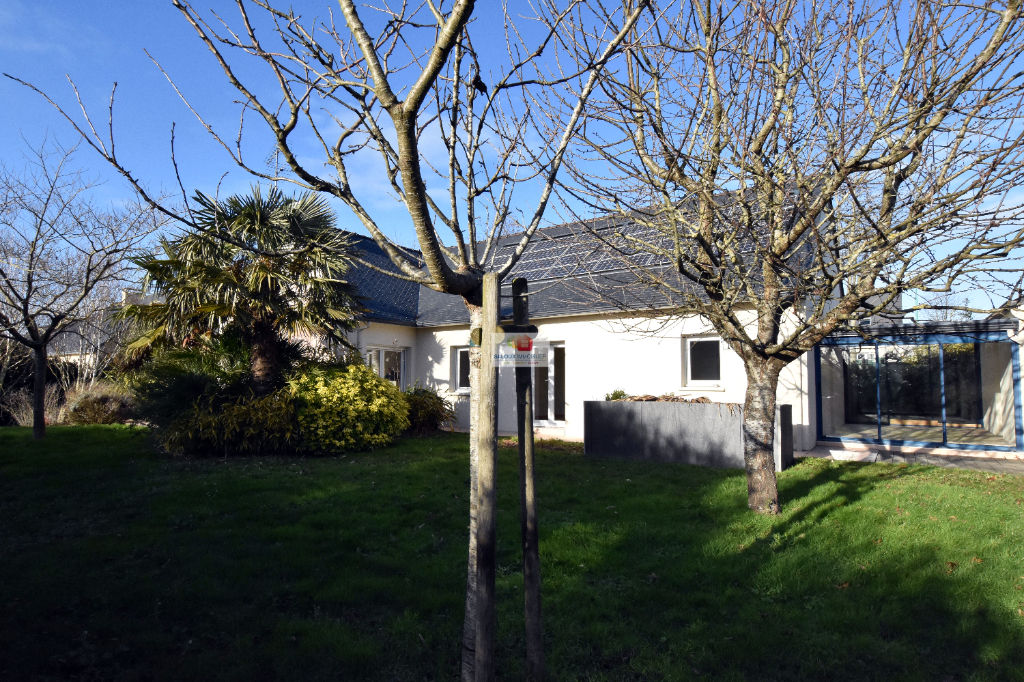 Nivillac - MAISON DE PLAIN-PIEDS T 5 Nivillac - MAISON DE PLAIN-PIEDS T 5