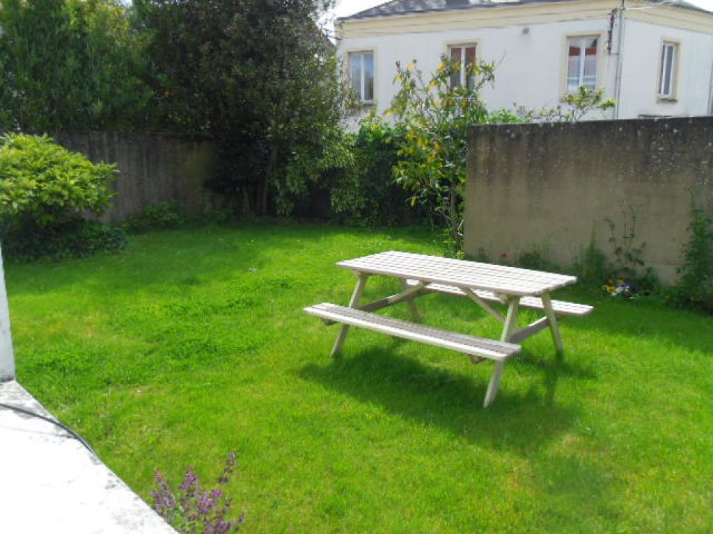 Zola - Procé T2 avec jardin privatif Zola - Procé T2 avec jardin privatif