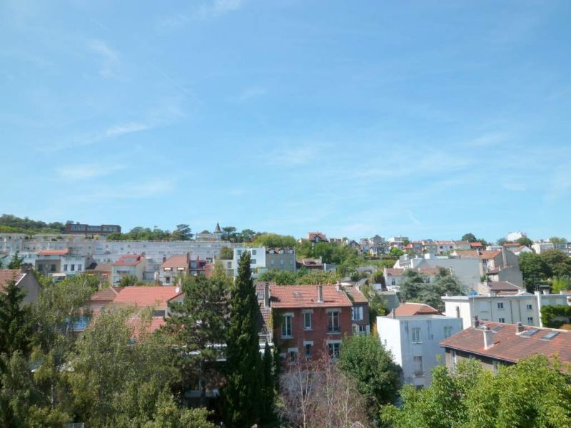SURESNES Centre ville Appartement  3 pi�ce(s) 75 m2