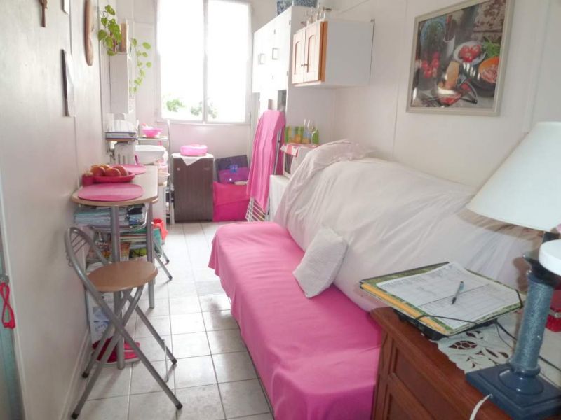 Paris 16� limite Neuilly Appartement  1 pi�ce(s) 9 m2
