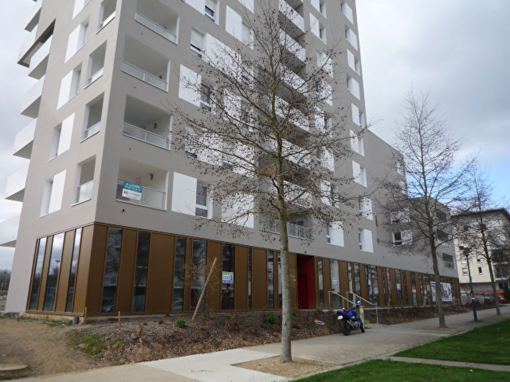 A VENDRE - BEAUREGARD - Local Commercial NEUF A VENDRE - BEAUREGARD - Local Commercial NEUF