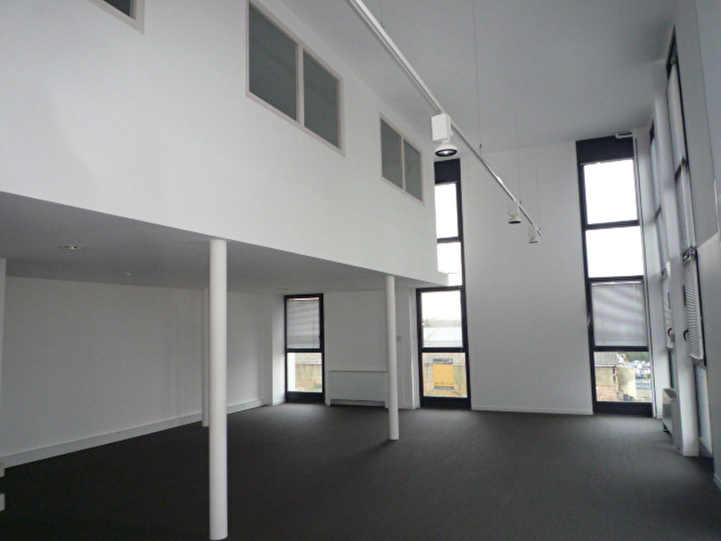 A LOUER - BUREAUX RENNES OUEST A LOUER - BUREAUX RENNES OUEST