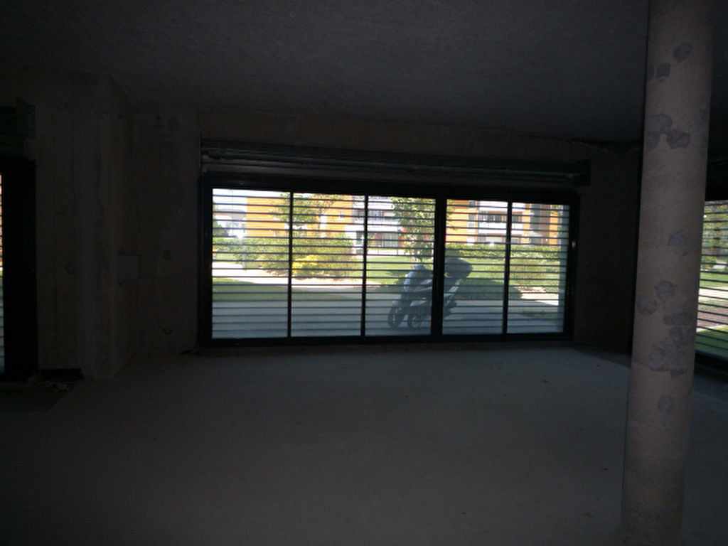 CHANTEPIE LOCAL COMMERCIAL A VENDRE CHANTEPIE LOCAL COMMERCIAL A VENDRE