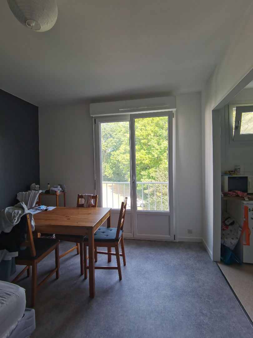 A LOUER- STUDIO avec Parking- RENNES Beaulieu A LOUER- STUDIO avec Parking- RENNES Beaulieu