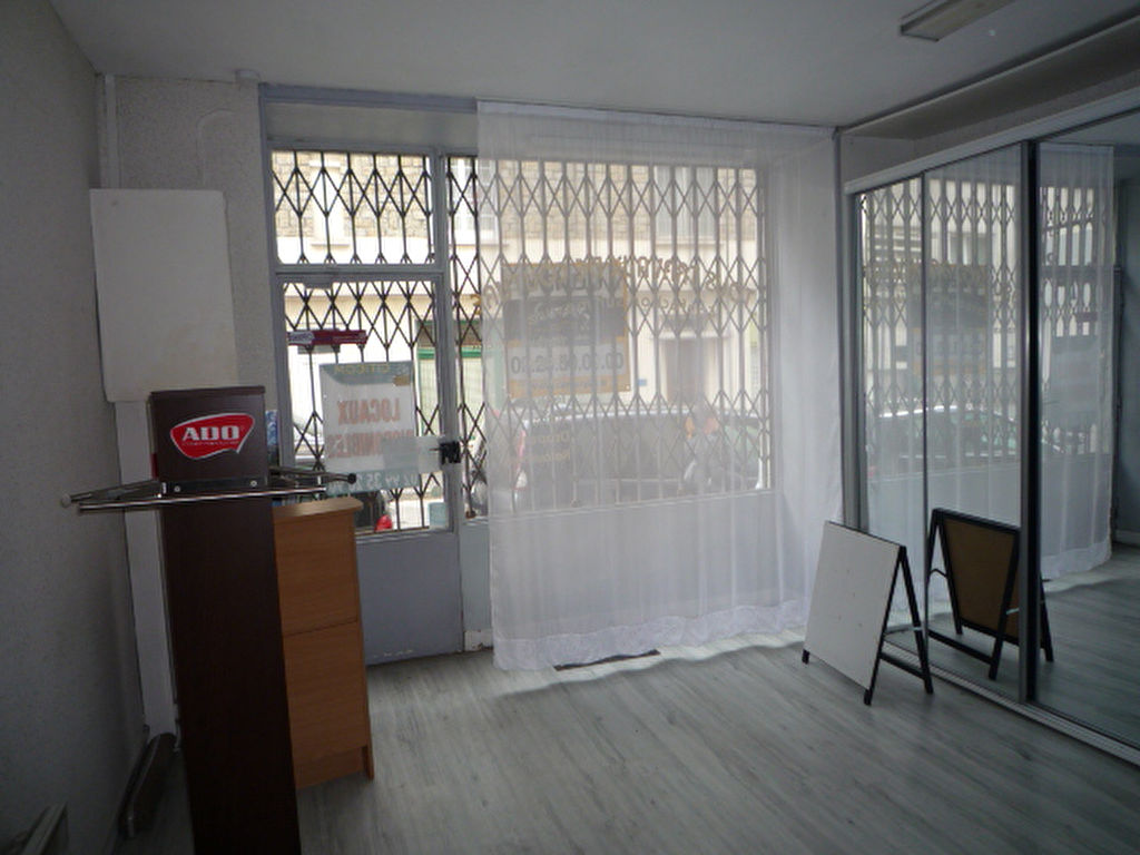 RENNES - LOCAL COMMERCIAL - MURS A VENDRE RENNES - LOCAL COMMERCIAL - MURS A VENDRE