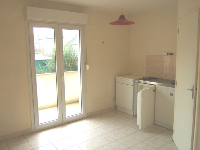 A LOUER - Studio - RENNES Saint Jacques A LOUER - Studio - RENNES Saint Jacques