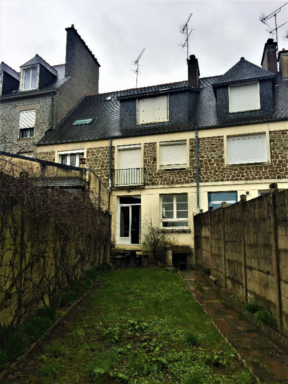 Immeuble Fougeres 132.50 m² Immeuble Fougeres 132.50 m²