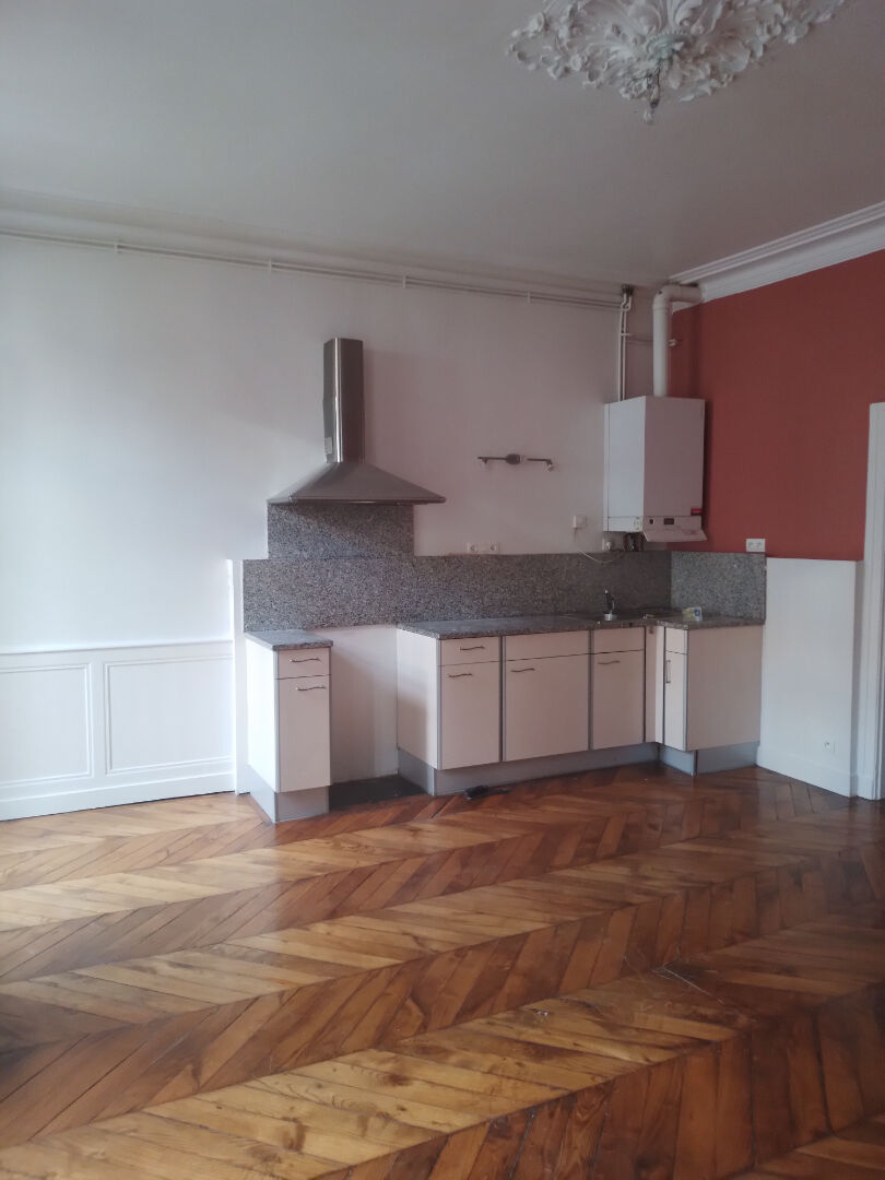Appartement Fougeres 2 pièce(s) 40 m2 Appartement Fougeres 2 pièce(s) 40 m2