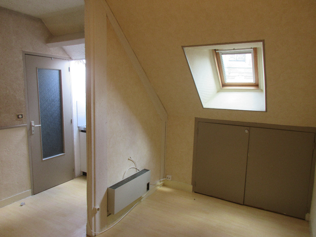 A LOUER- STUDIO - RENNES centre ville A LOUER- STUDIO - RENNES centre ville