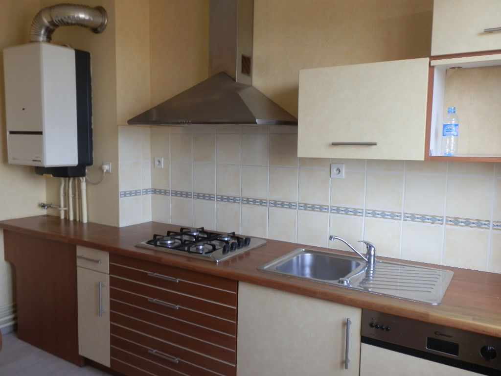 Appartement Fougeres 2 pièce(s) 48 m2 Appartement Fougeres 2 pièce(s) 48 m2