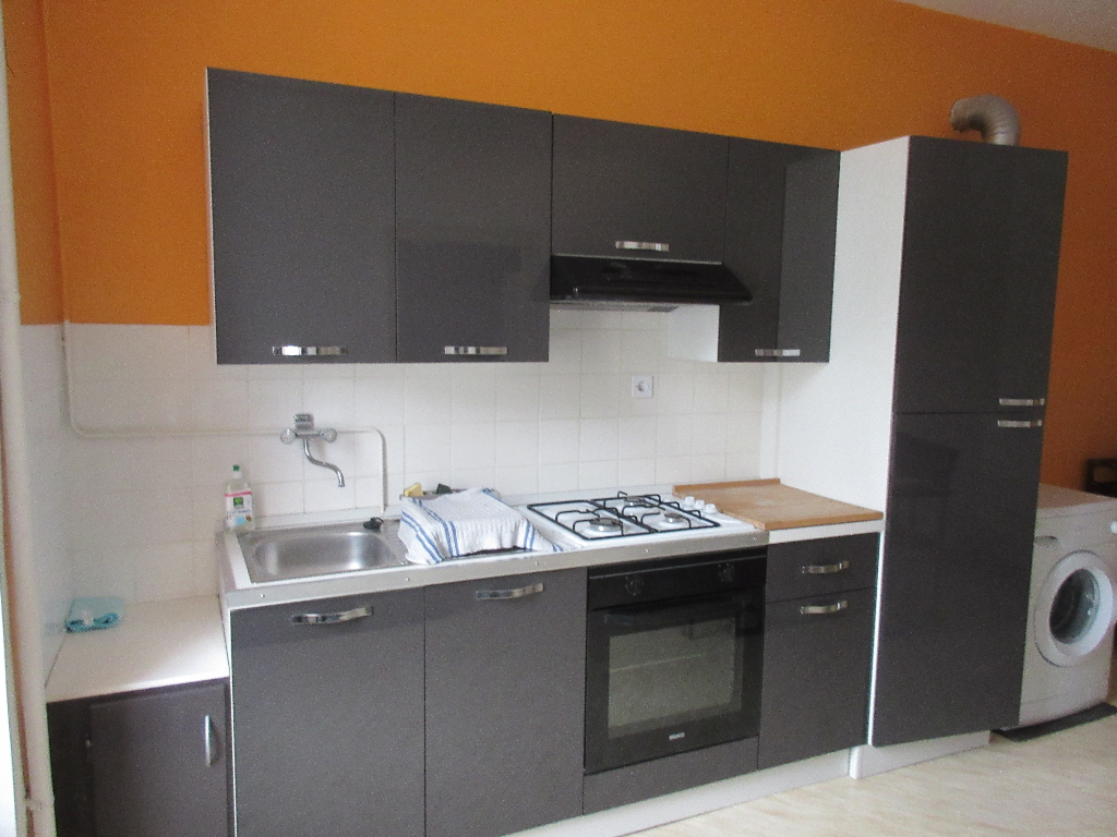 Appartement FOUGERES -2 pièce(s) 33 m2 Appartement FOUGERES -2 pièce(s) 33 m2