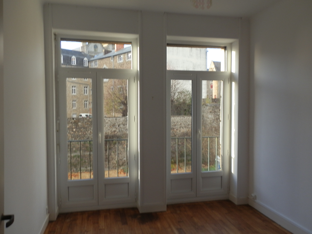 Appartement Fougeres 3 pièce(s) 54 m2 Appartement Fougeres 3 pièce(s) 54 m2