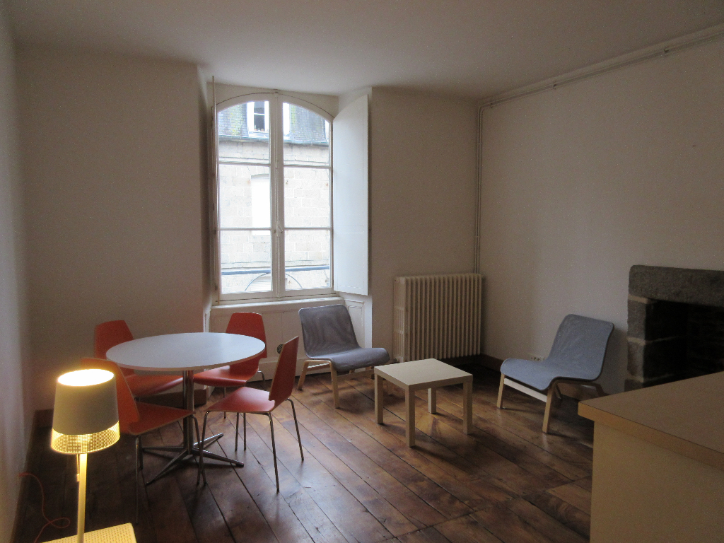 FOUGERES CENTRE VILLE APPARTEMENT T2 FOUGERES CENTRE VILLE APPARTEMENT T2