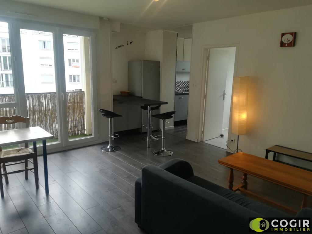 Appartement Rennes 2 pièce(s) 45 m2 Appartement Rennes 2 pièce(s) 45 m2