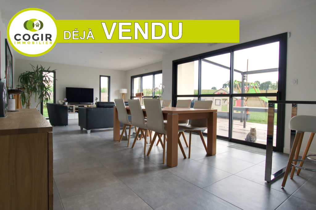 Maison Melesse 5 pièce(s) 145 m2 Maison Melesse 5 pièce(s) 145 m2