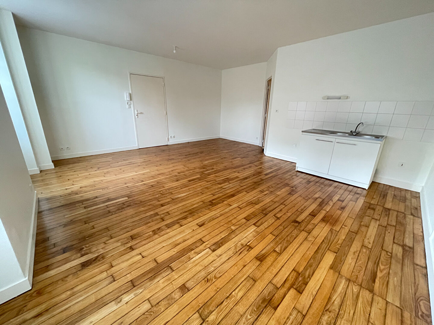 Appartement Melesse 3 pièce(s) Appartement Melesse 3 pièce(s)