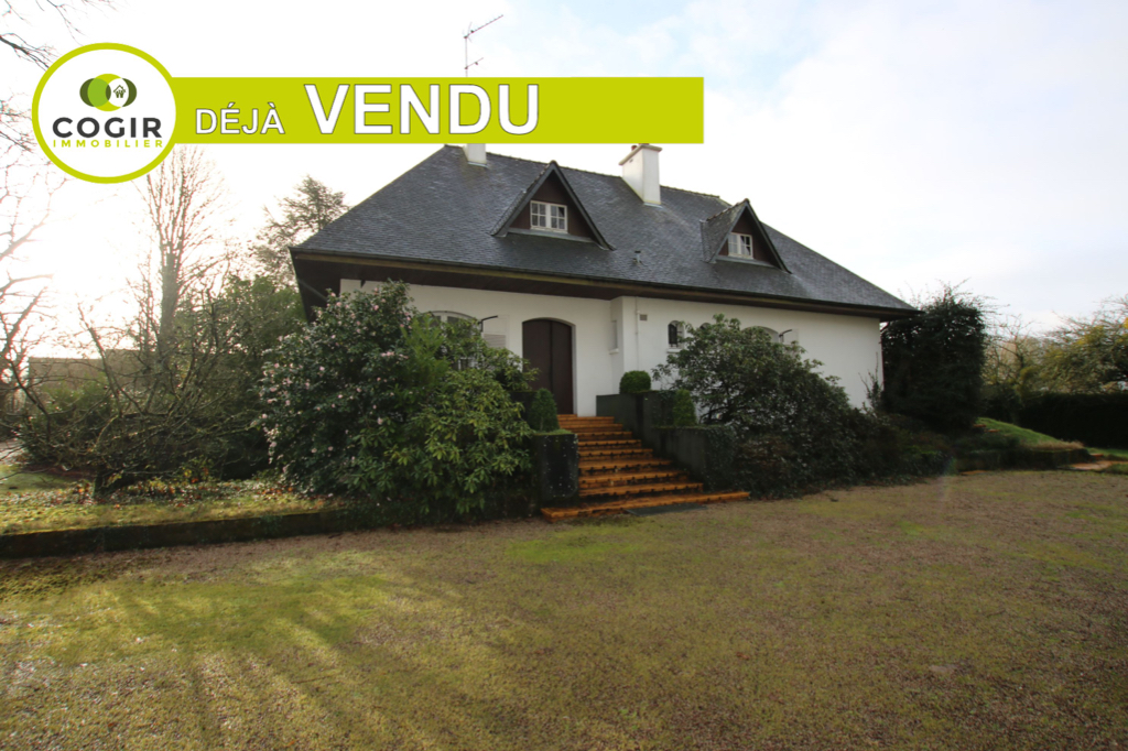 Maison Melesse 5 pièce(s) 130 m2 Maison Melesse 5 pièce(s) 130 m2